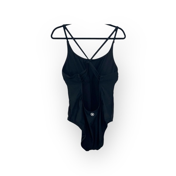 new Hurley 🝮 One Piece Strappy Full Coverage Sport Swimsuit 🝮 Black 🝮 XL - Picture 4 of 16
